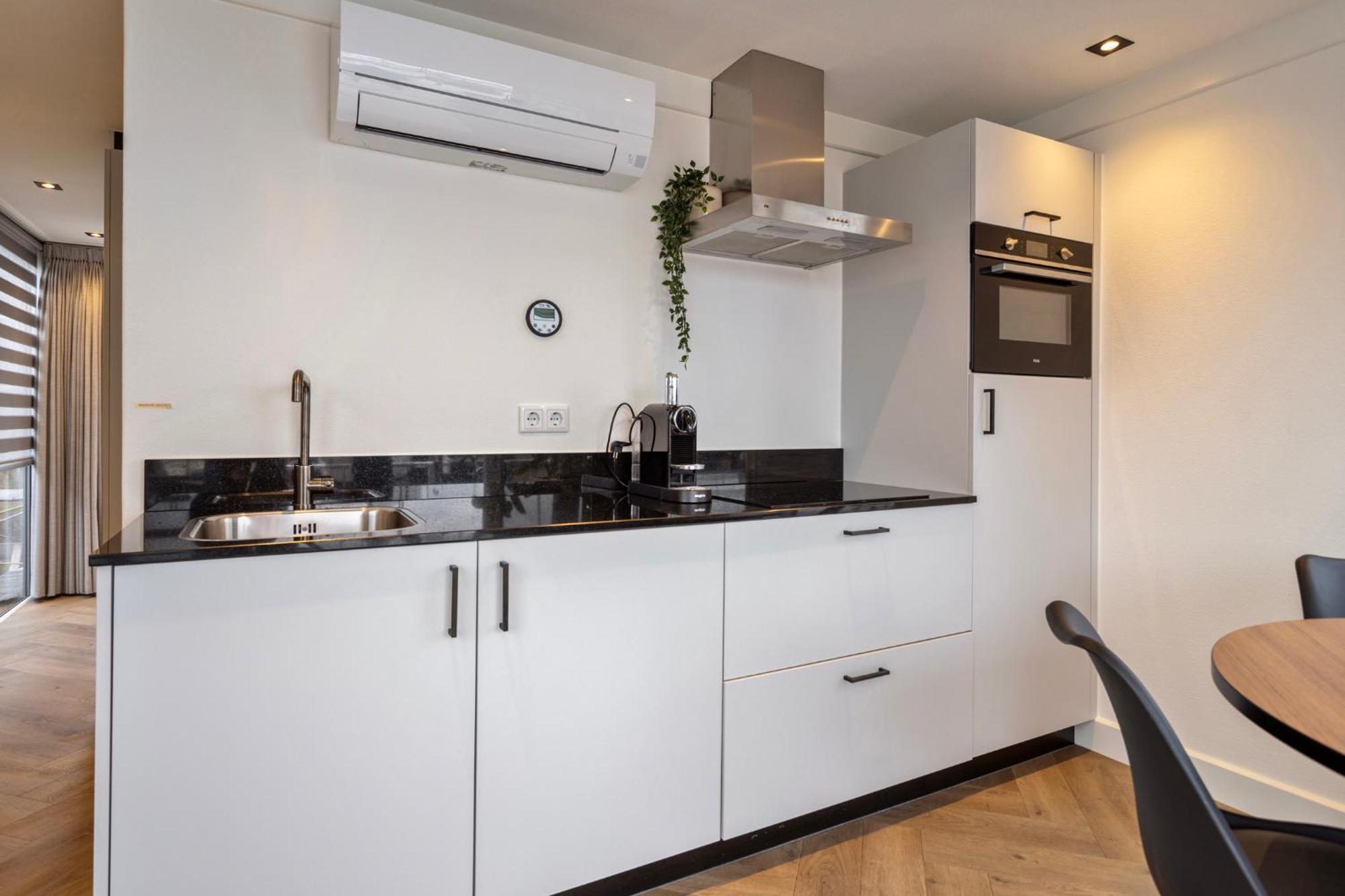 Luxurious Waterloft Near Beach And Centre By Weltevreden Experience Zeewolde Exterior photo