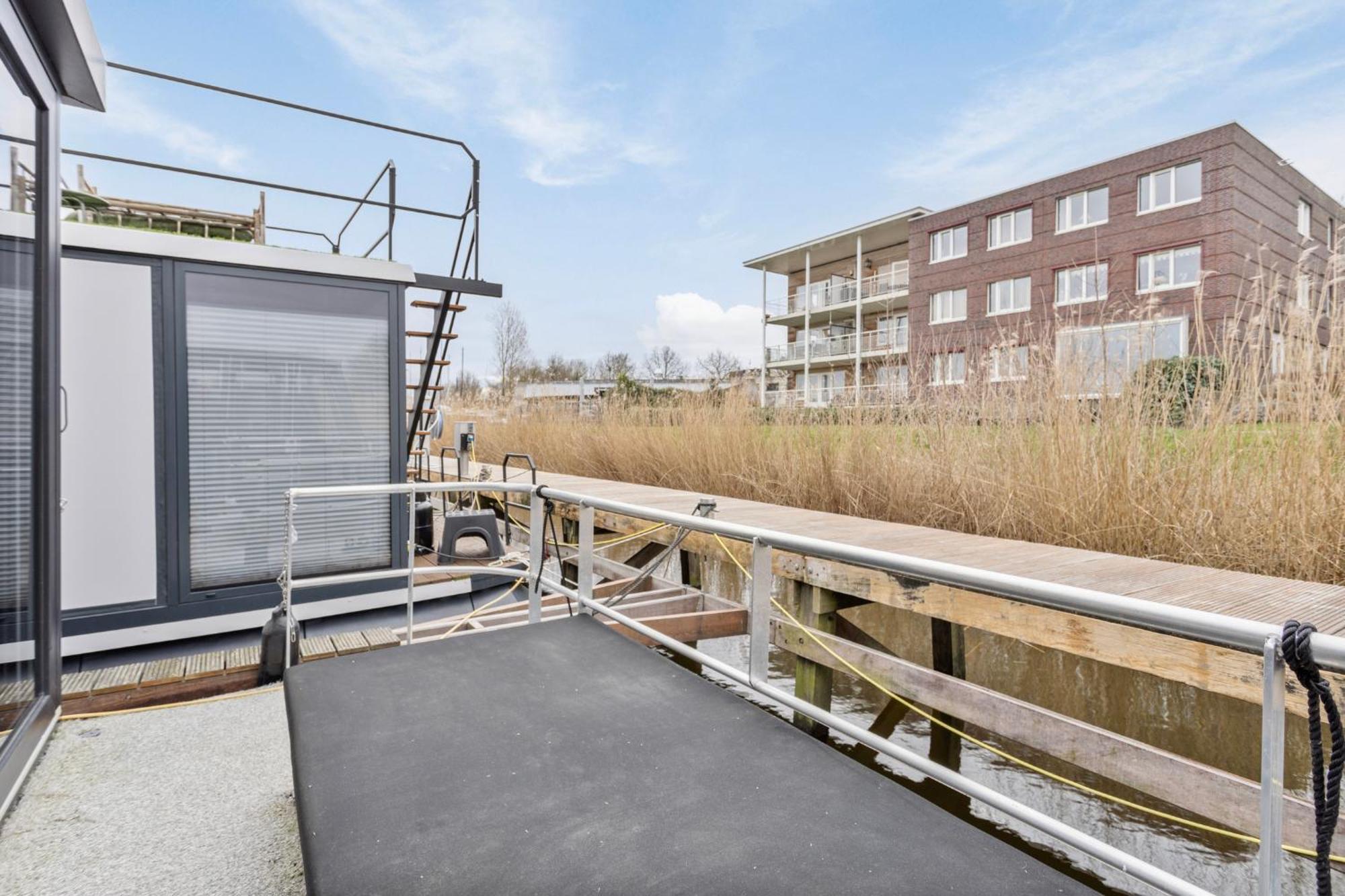 Luxurious Waterloft Near Beach And Centre By Weltevreden Experience Zeewolde Exterior photo