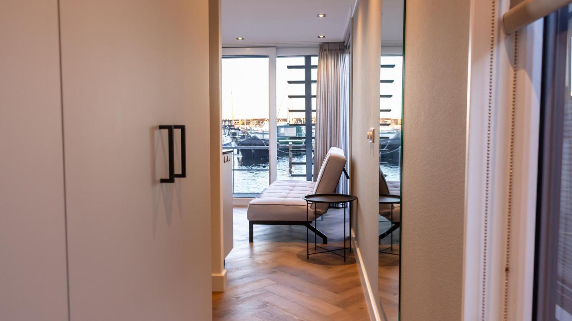 Luxurious Waterloft Near Beach And Centre By Weltevreden Experience Zeewolde Exterior photo
